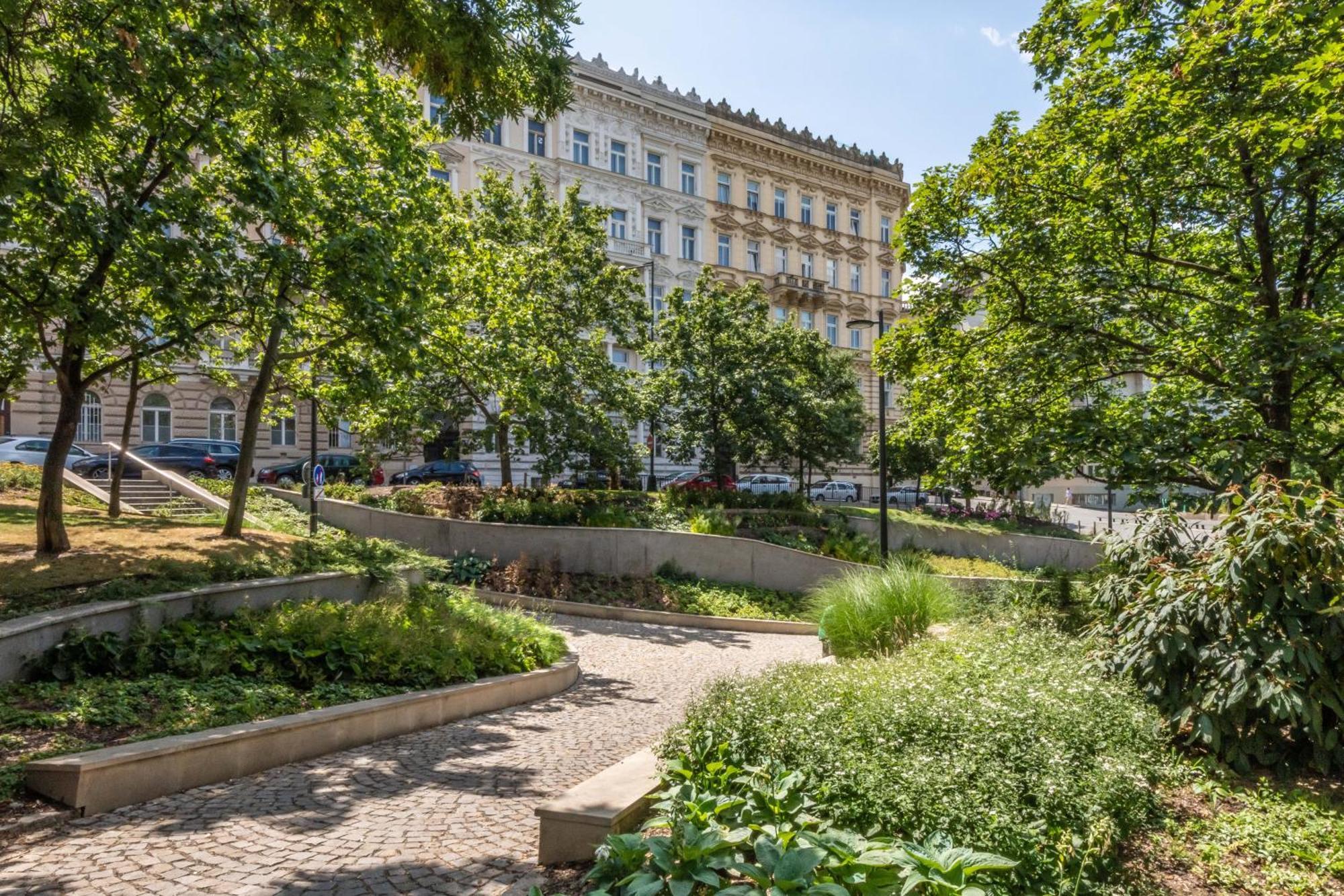 Apartmán Centrally Located 3bd Near National Museum Praha